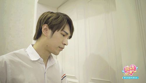 1545118422_8 1545118422_8